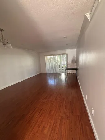 $1,625 | 218 Northeast 12th Avenue, Unit 106, Hallandale Beach, FL 33009