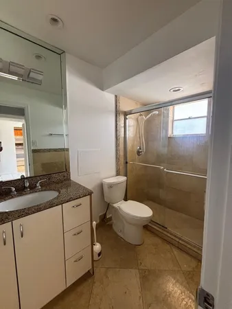 $1,625 | 218 Northeast 12th Avenue, Unit 106, Hallandale Beach, FL 33009