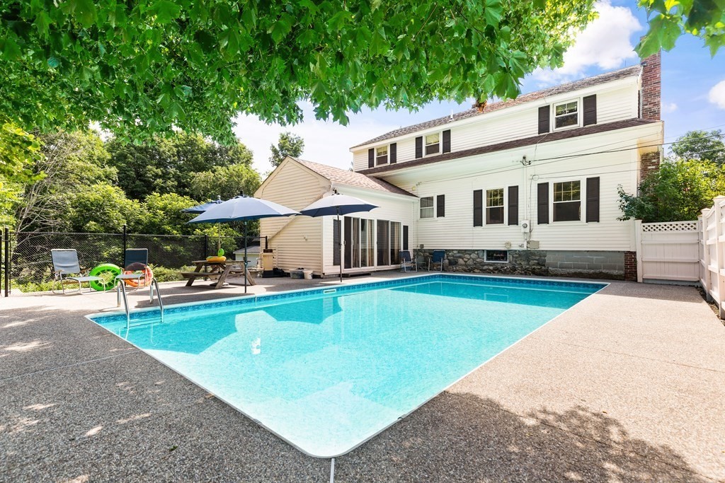 723 Main Street Boxford, MA 01921 - Photo 29 of 40 Gallery Image 29