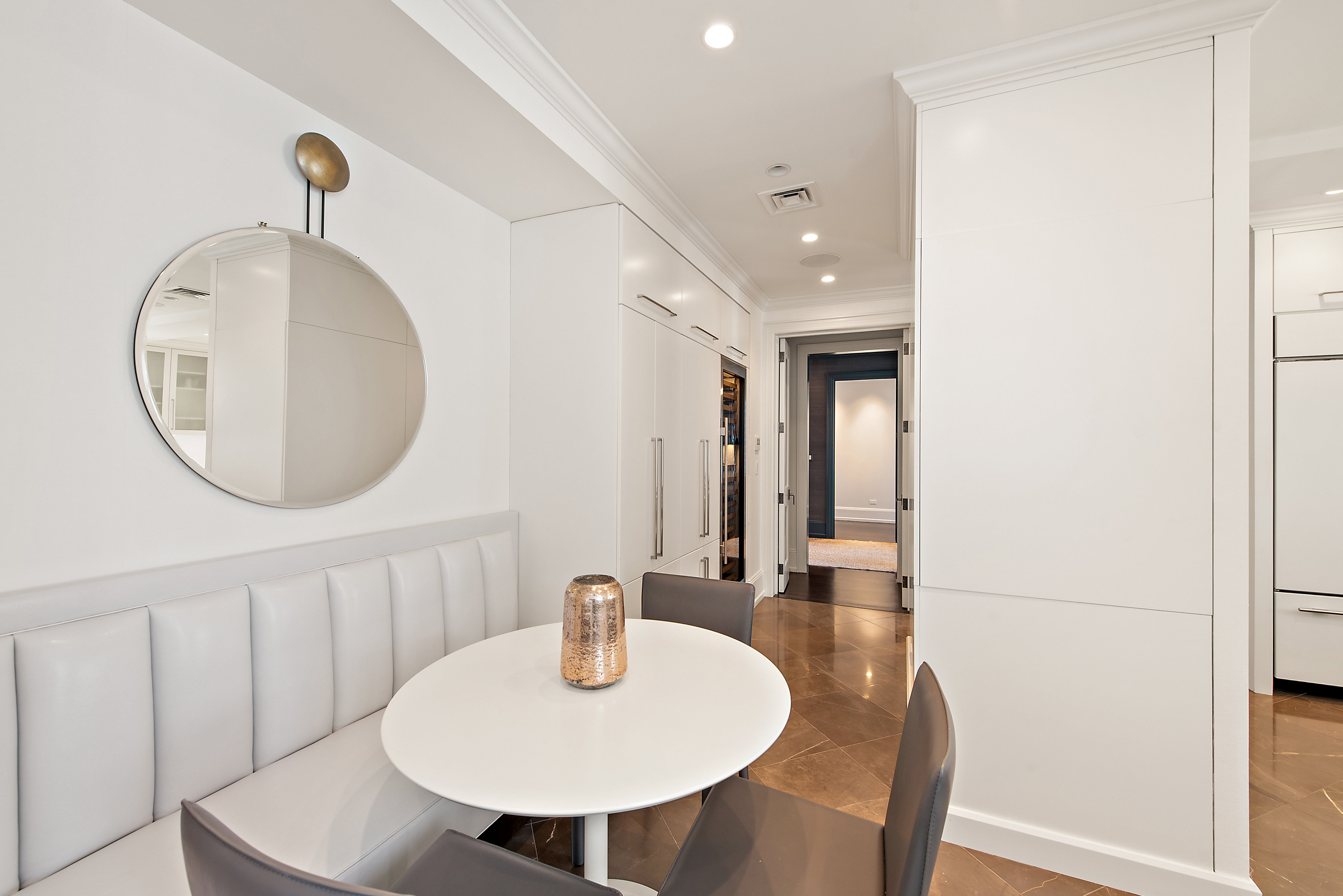 150 Central Park South, Unit 2501 Manhattan, NY 10019 - Photo 12 of 17