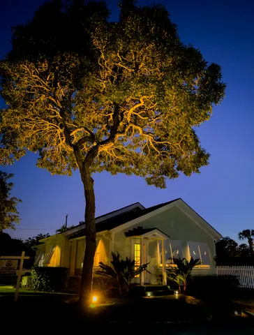 $1,850,000 | 800 Kanuga Drive, West Palm Beach, FL 33401