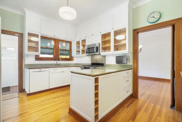 $1,850,000 | 800 Kanuga Drive, West Palm Beach, FL 33401