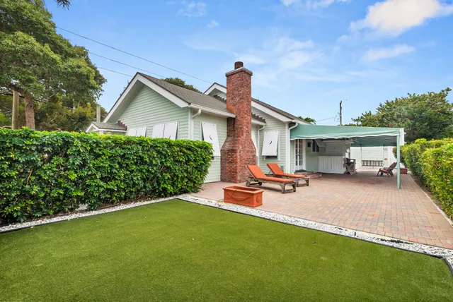 $1,850,000 | 800 Kanuga Drive, West Palm Beach, FL 33401