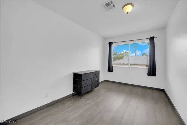 $1,550 | 2248 Short Pine Drive, Las Vegas, NV 89108