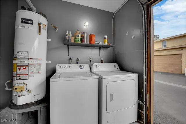 $1,550 | 2248 Short Pine Drive, Las Vegas, NV 89108