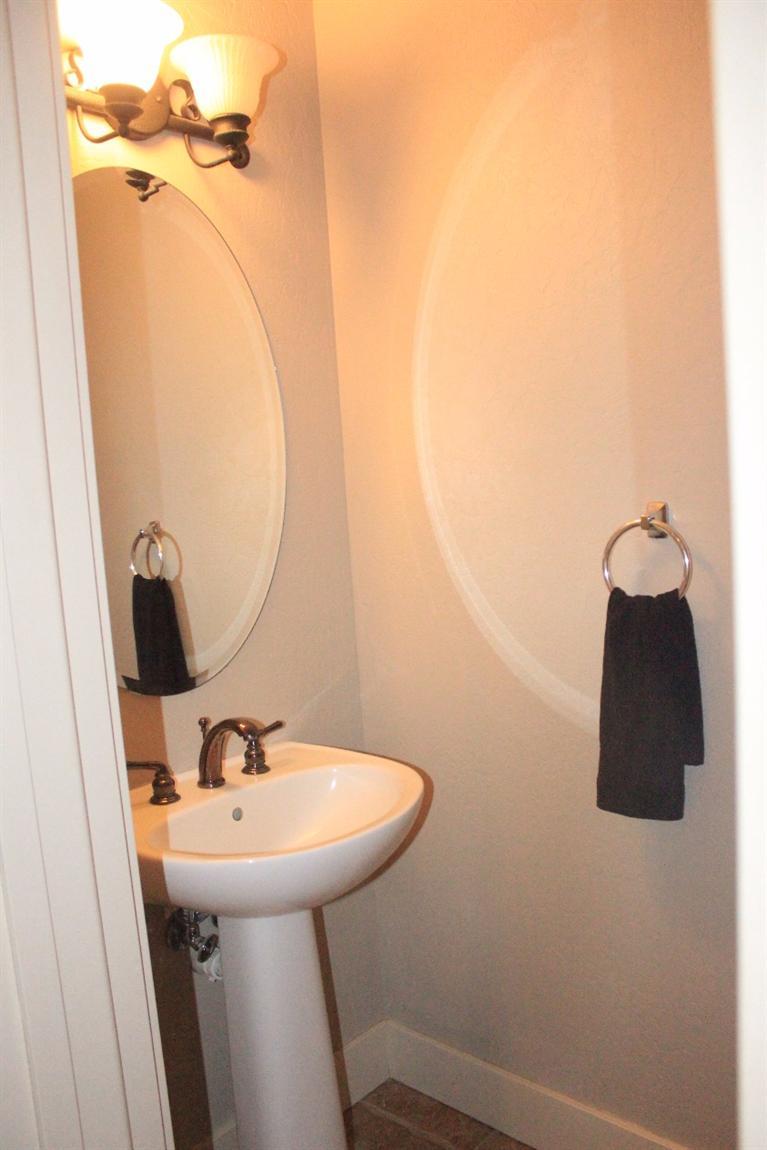 2210 East Barnett Road, Unit 3 Medford, OR 97504 - Photo 28 of 32 Additional Photo