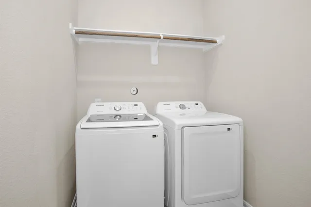 $2,450 | 28100 Rocky Heights Drive, Spring, TX 77386