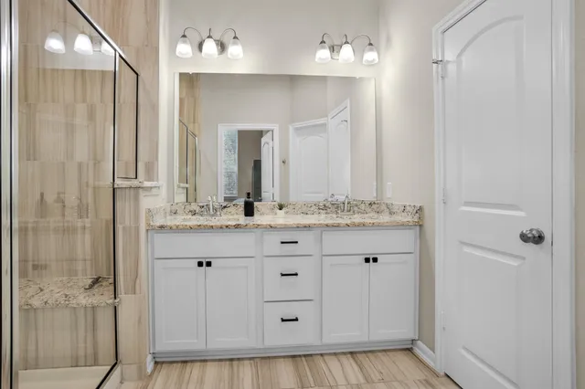 $2,450 | 28100 Rocky Heights Drive, Spring, TX 77386