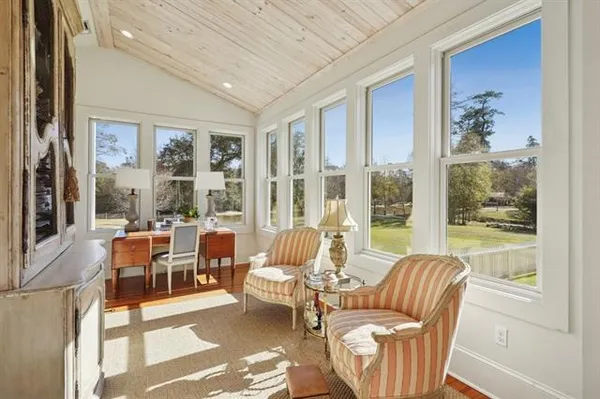 $3,995,000 | 830 South New Hampshire Street, Covington, LA 70433