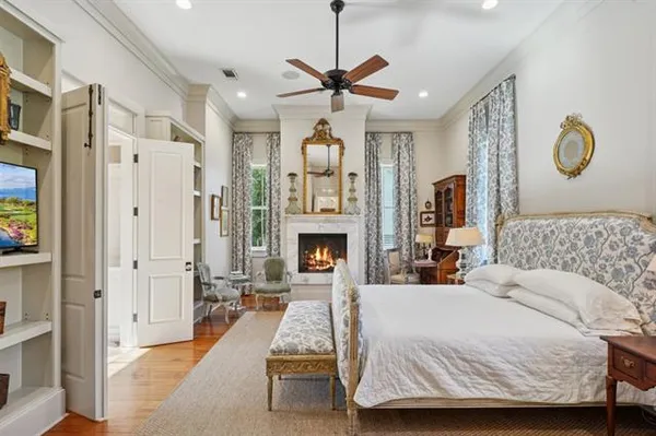 $3,995,000 | 830 South New Hampshire Street, Covington, LA 70433