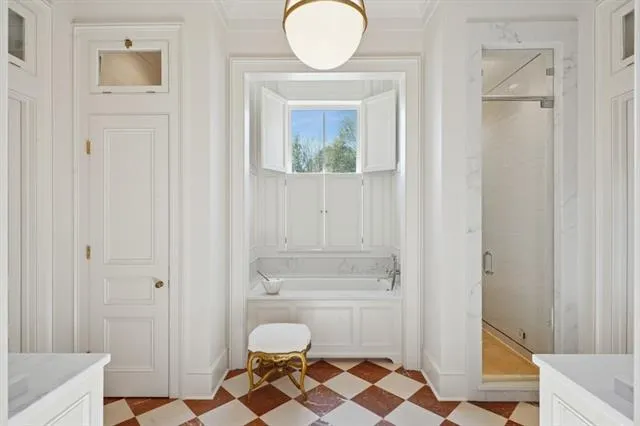 $4,200,000 | 830 South New Hampshire Street, Covington, LA 70433