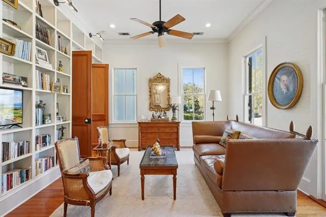 $4,200,000 | 830 South New Hampshire Street, Covington, LA 70433