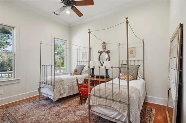 $3,995,000 | 830 South New Hampshire Street, Covington, LA 70433