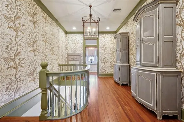 $3,995,000 | 830 South New Hampshire Street, Covington, LA 70433