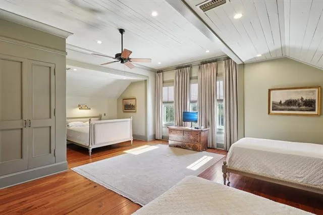 $4,200,000 | 830 South New Hampshire Street, Covington, LA 70433