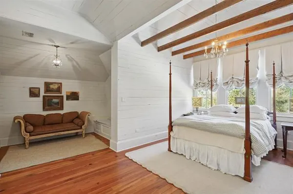 $3,995,000 | 830 South New Hampshire Street, Covington, LA 70433