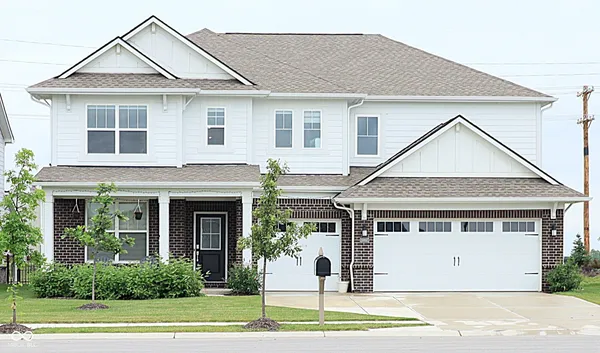 $575,000 | 15907 Black Willow Lane, Fishers, IN 46040