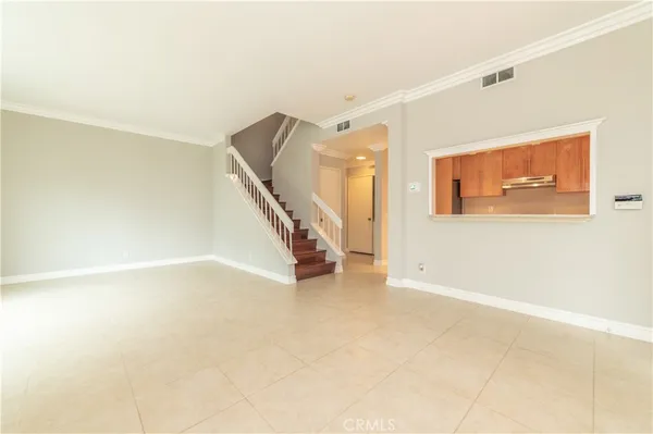 $3,900 | 145 Huntington, Irvine, CA 92620