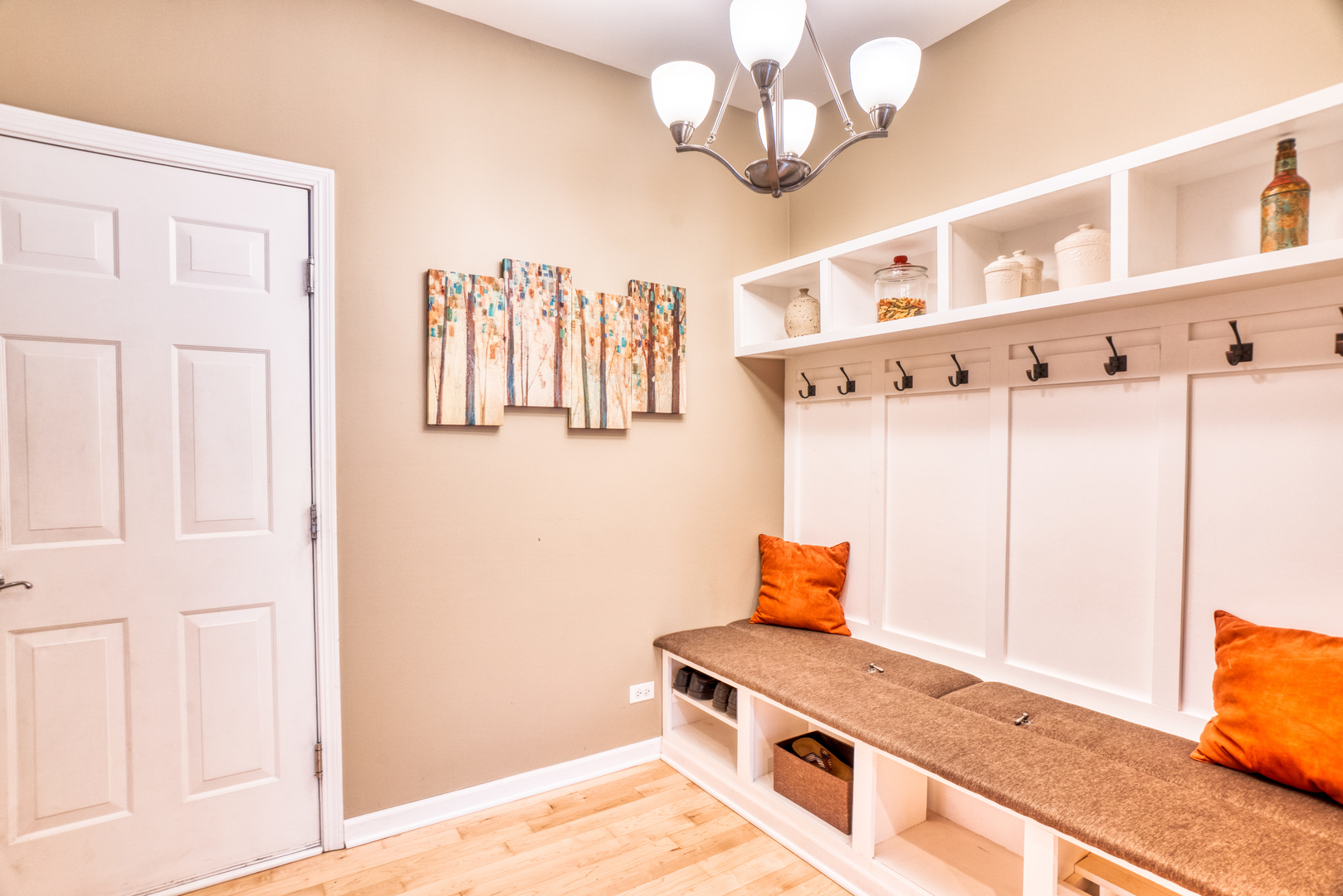 216 Ridge Road North Aurora, IL 60542 - Photo 4 of 18