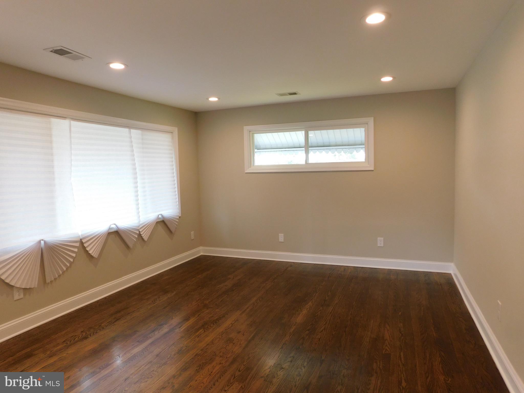 7427 Remoor Road Baltimore, MD 21207 - Photo 4 of 13