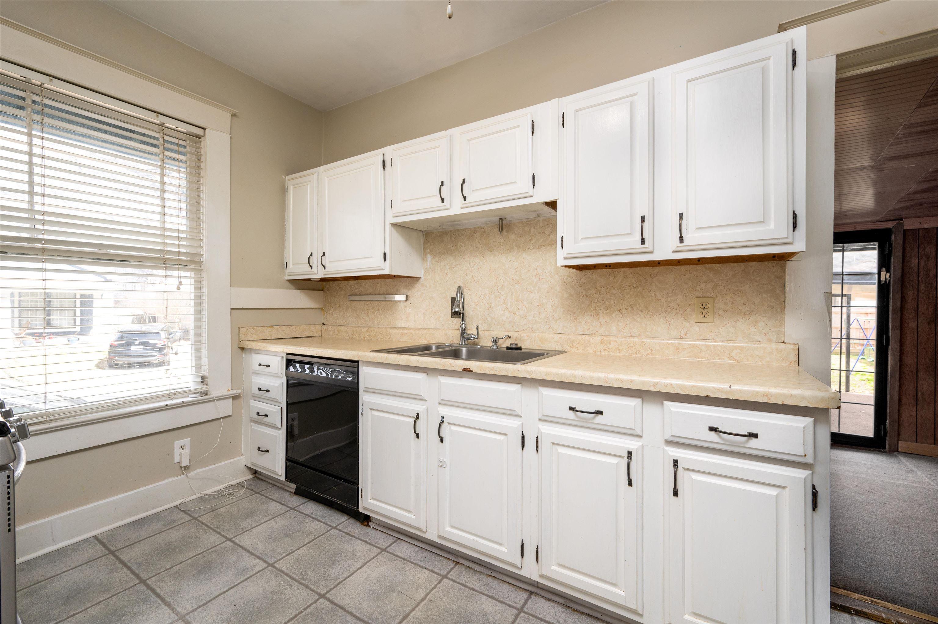 578 South Rembert Street Memphis, TN 38104 - Photo 8 of 25 Gallery Image 8