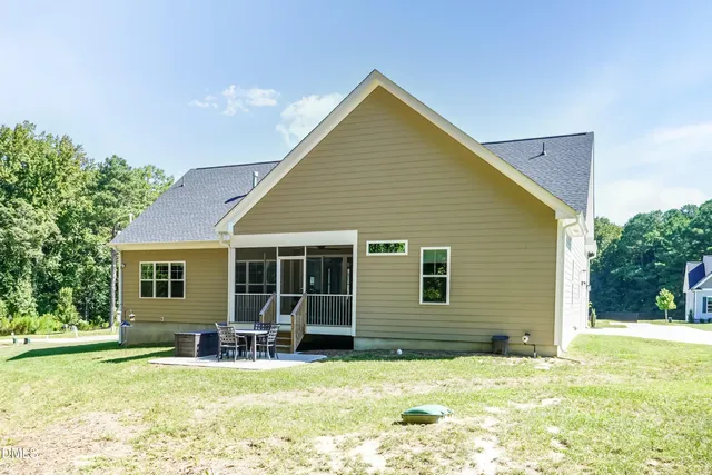 $825,000 | 115 Old Gdn Lane, Youngsville, NC 27596