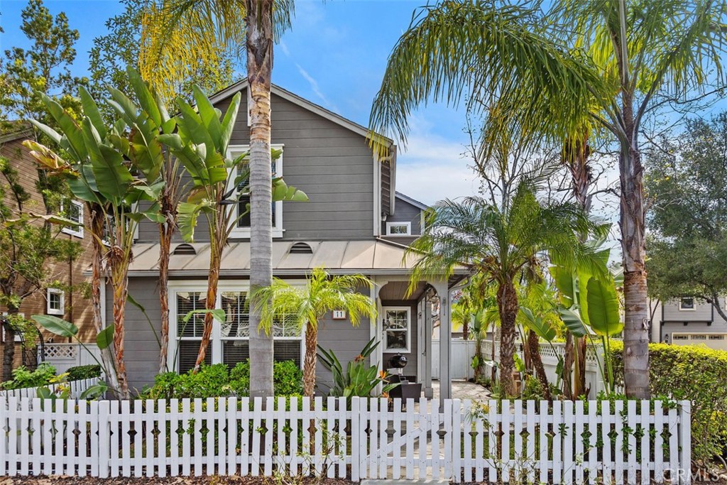 11 Oatfield Farm Ladera Ranch, CA 92694 - Photo 2 of 45