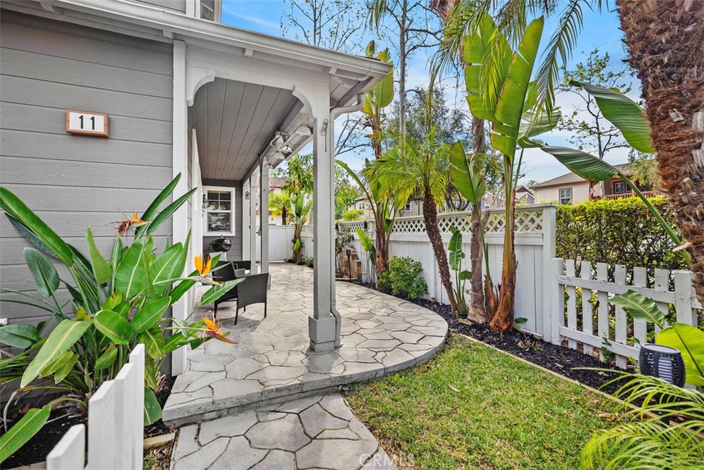 11 Oatfield Farm Ladera Ranch, CA 92694 - Photo 3 of 45