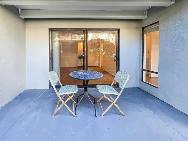 $349,000 | 8 Admiral Drive, Unit A238, Emeryville, CA 94608