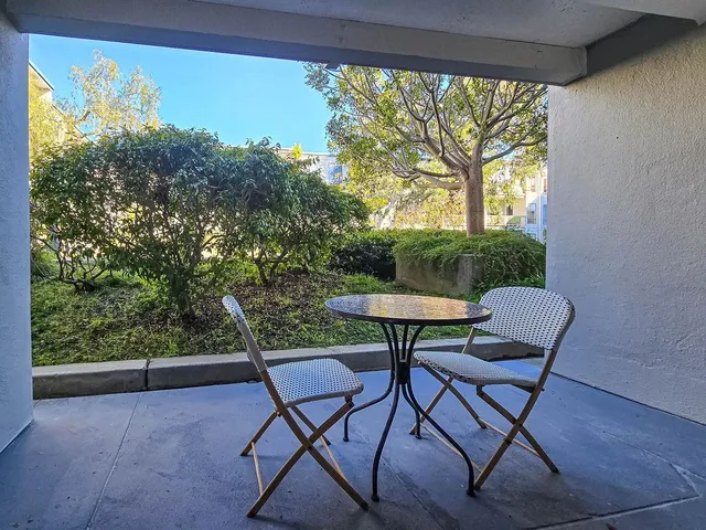 $349,000 | 8 Admiral Drive, Unit A238, Emeryville, CA 94608