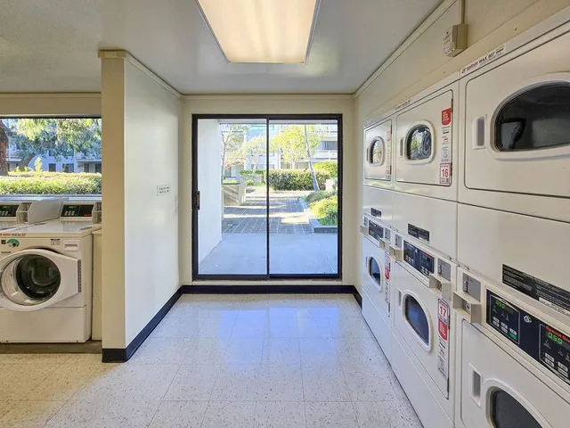 $349,000 | 8 Admiral Drive, Unit A238, Emeryville, CA 94608