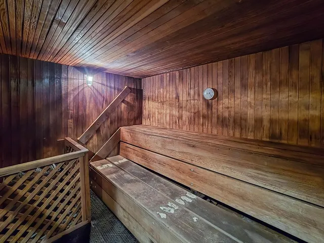 $349,000 | 8 Admiral Drive, Unit A238, Emeryville, CA 94608