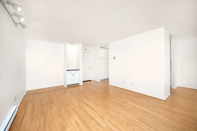 $349,000 | 8 Admiral Drive, Unit A238, Emeryville, CA 94608