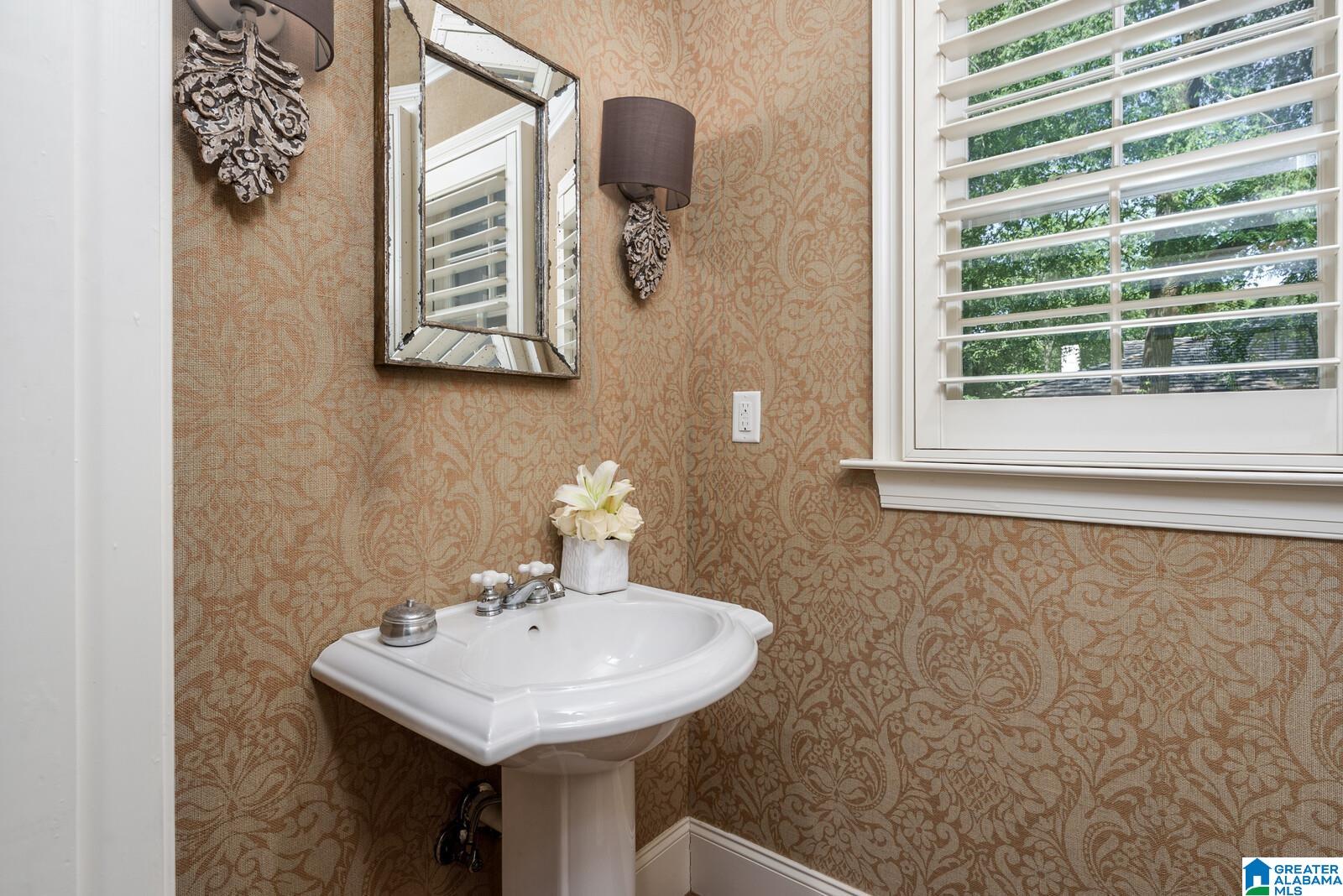 10 Memory Lane Birmingham, AL 35213 - Photo 23 of 67