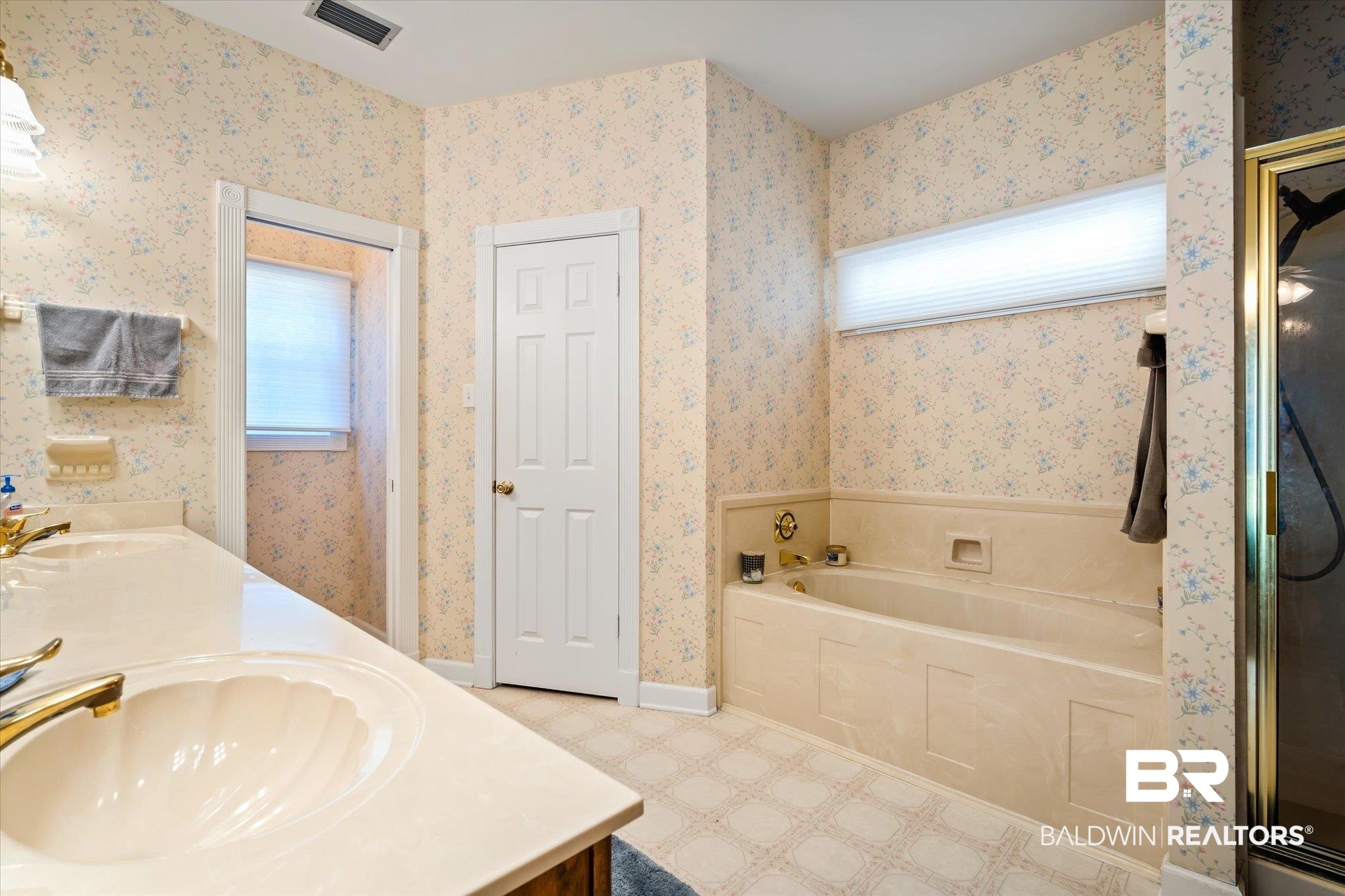 7230 Howells Ferry Road Mobile, AL 36618 - Photo 12 of 22