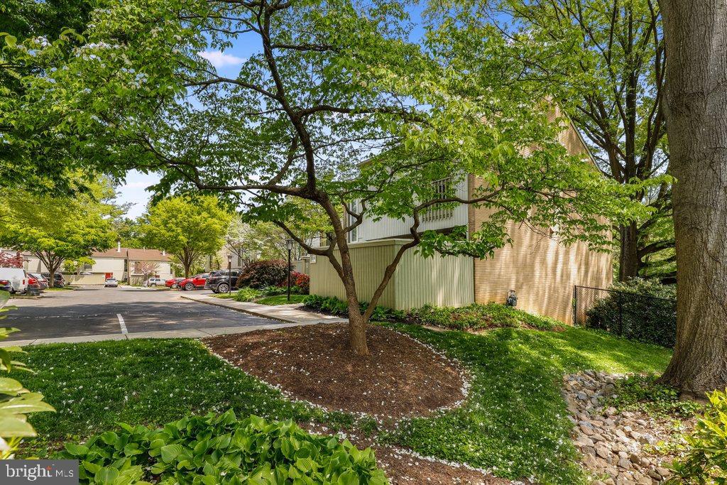 5226 Pooks Hill Road Bethesda, MD 20814 - Photo 2 of 46
