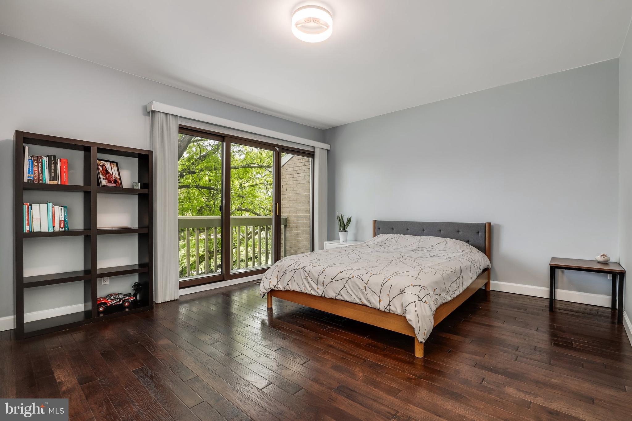 5226 Pooks Hill Road Bethesda, MD 20814 - Photo 20 of 46