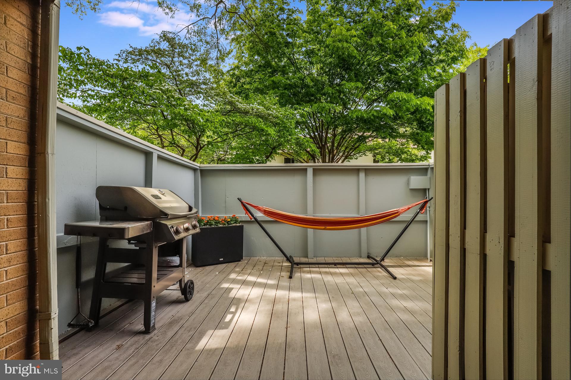 5226 Pooks Hill Road Bethesda, MD 20814 - Photo 3 of 46