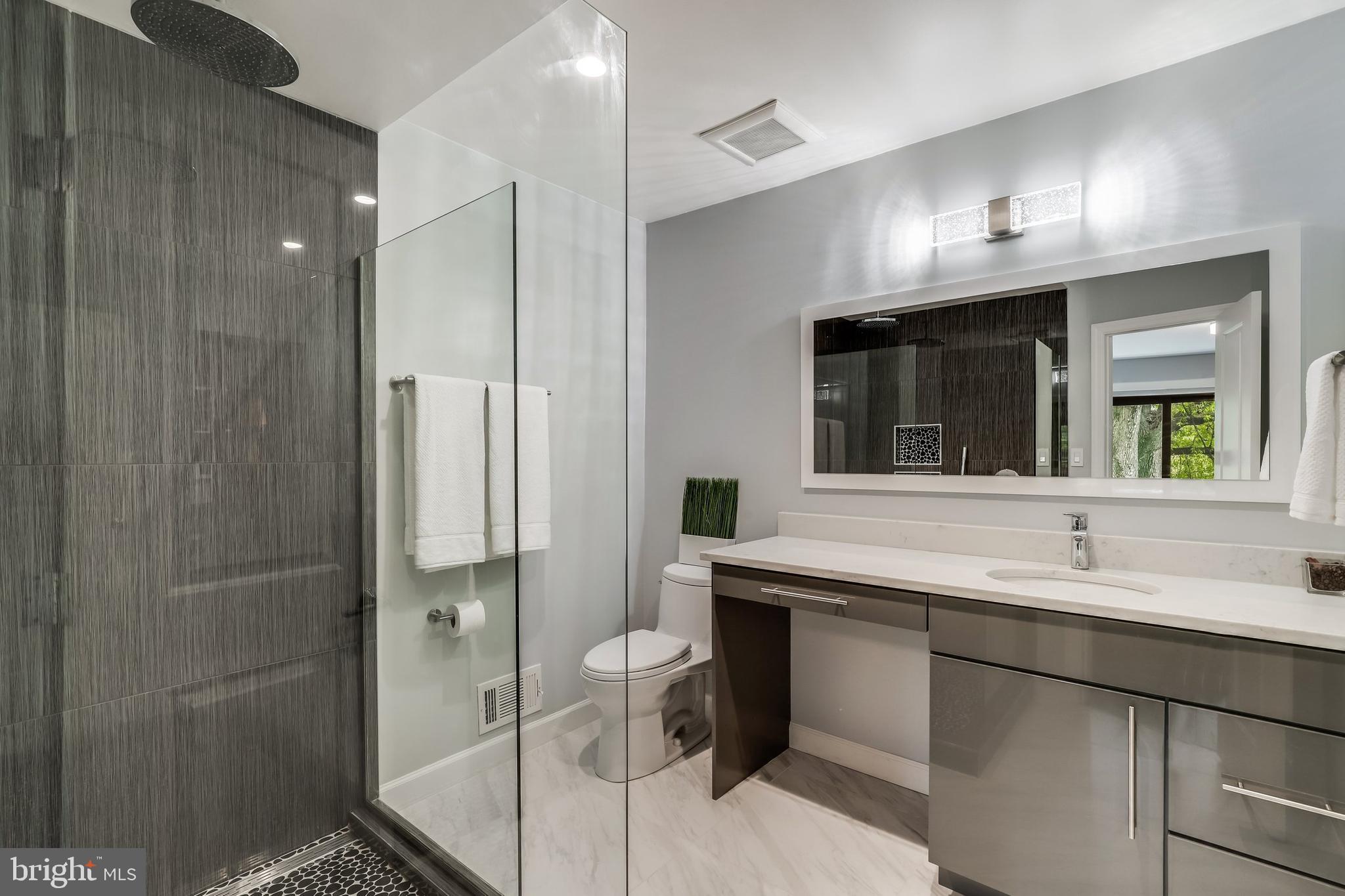 5226 Pooks Hill Road Bethesda, MD 20814 - Photo 25 of 46