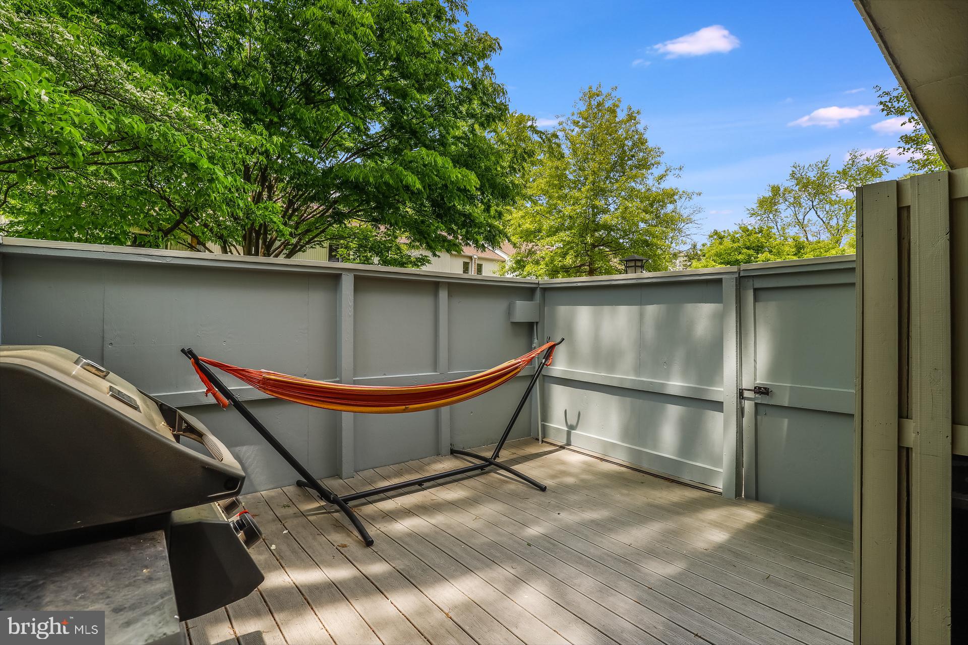 5226 Pooks Hill Road Bethesda, MD 20814 - Photo 4 of 46
