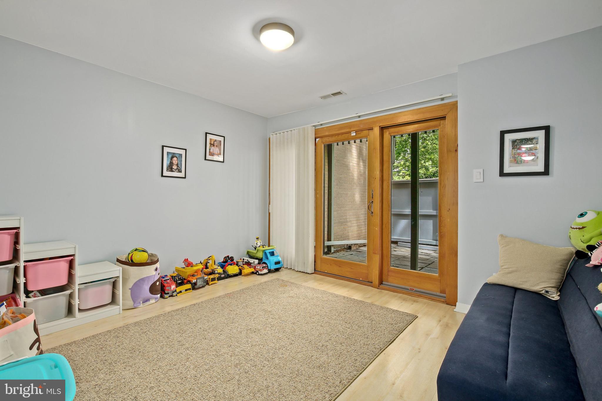 5226 Pooks Hill Road Bethesda, MD 20814 - Photo 32 of 46