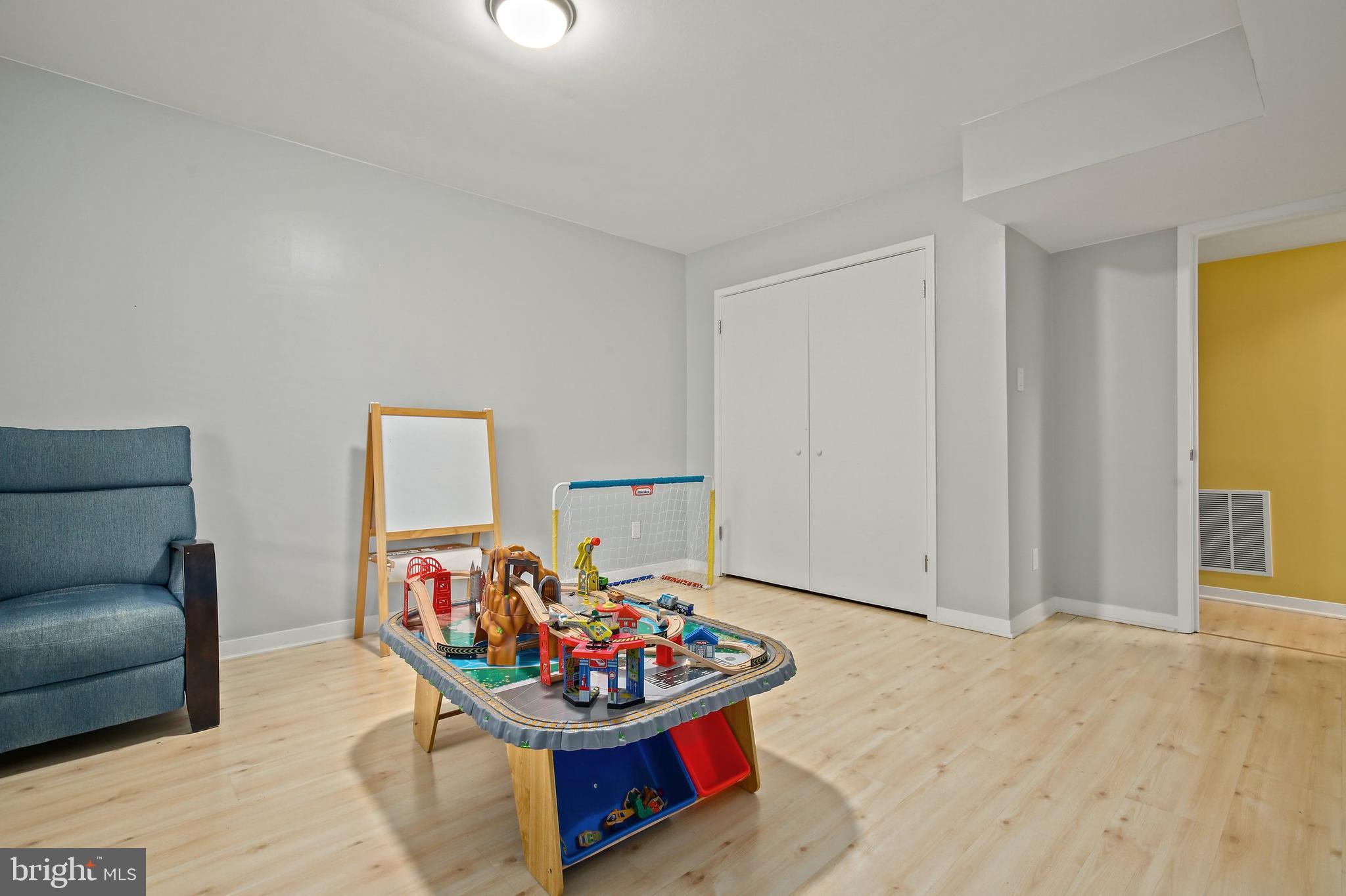 5226 Pooks Hill Road Bethesda, MD 20814 - Photo 36 of 46