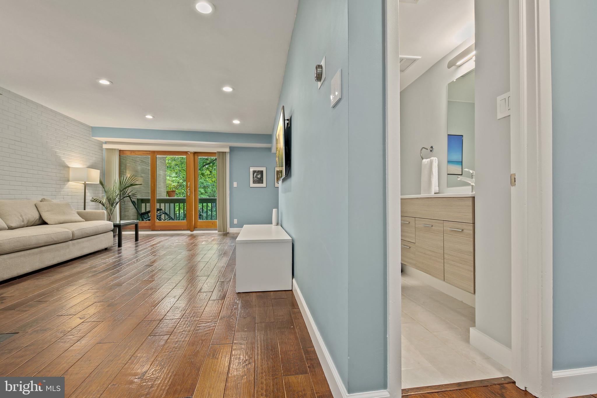 5226 Pooks Hill Road Bethesda, MD 20814 - Photo 6 of 46