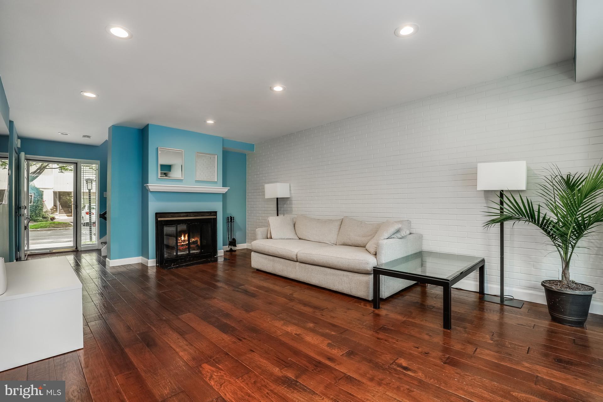 5226 Pooks Hill Road Bethesda, MD 20814 - Photo 7 of 46