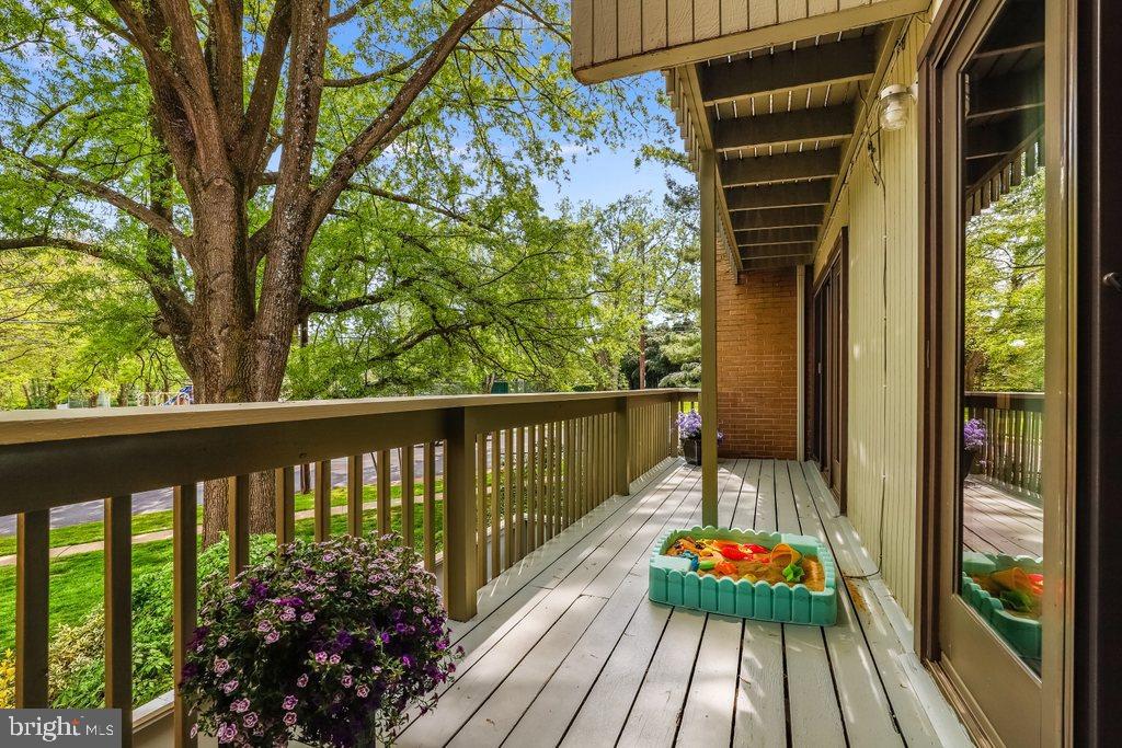 5226 Pooks Hill Road Bethesda, MD 20814 - Photo 10 of 46