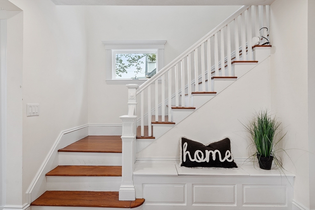 3 Baker Road Nahant, MA 01908 - Photo 26 of 41 a view of entryway and hall