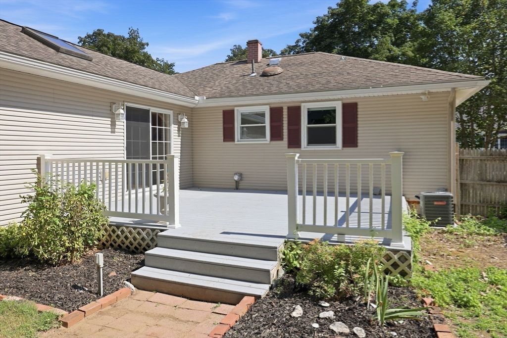 37 Squirrel Road Springfield, MA 01108 - Photo 28 of 42 Gallery Image 28