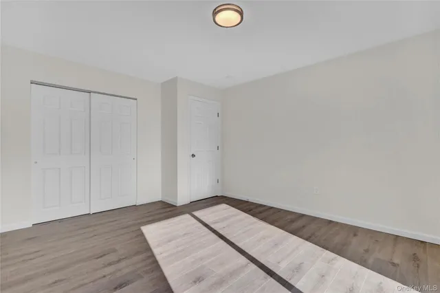 $815,000 | 21 Piper Lane, Levittown, NY 11756