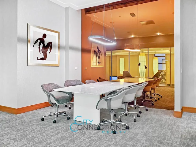 $549,000 | 20 West Street, Unit 14B | Financial District