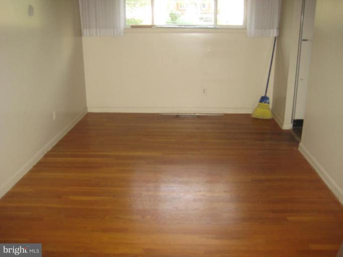4029 Carthage Road Randallstown, MD 21133 - Photo 3 of 12 Dining Room
